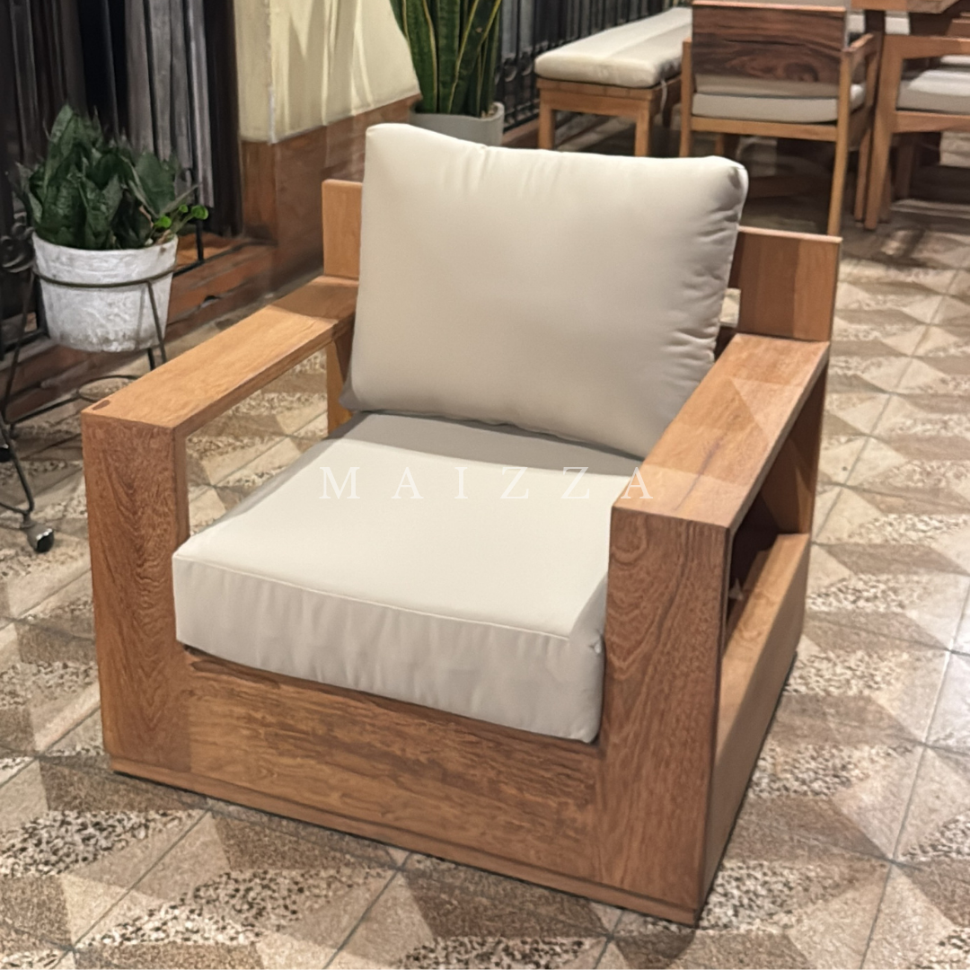 Juego de Comedor Natura + Set de Sillones Ibiza
