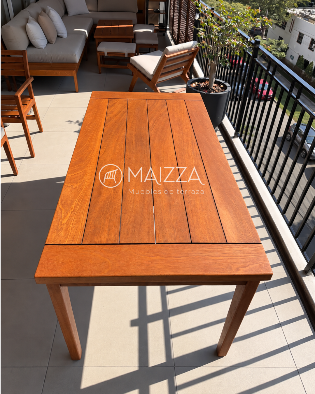 MESA LIRIA