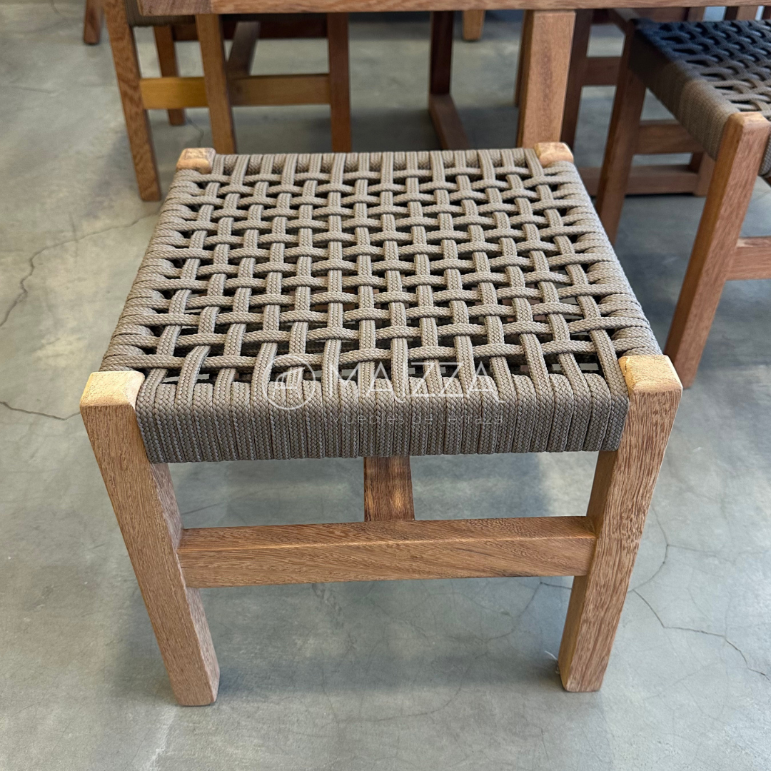 Mesa de centro + 4 Puff con tejido - Modelo Alana